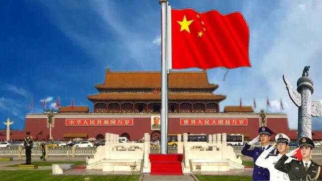 一块正方形草坪面积25平方米要使它的面积变成100平方米怎么算？